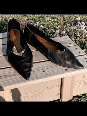 Topshop Pointed Black Women's Leather Flats Size US 8 / UK 5 / EU 38